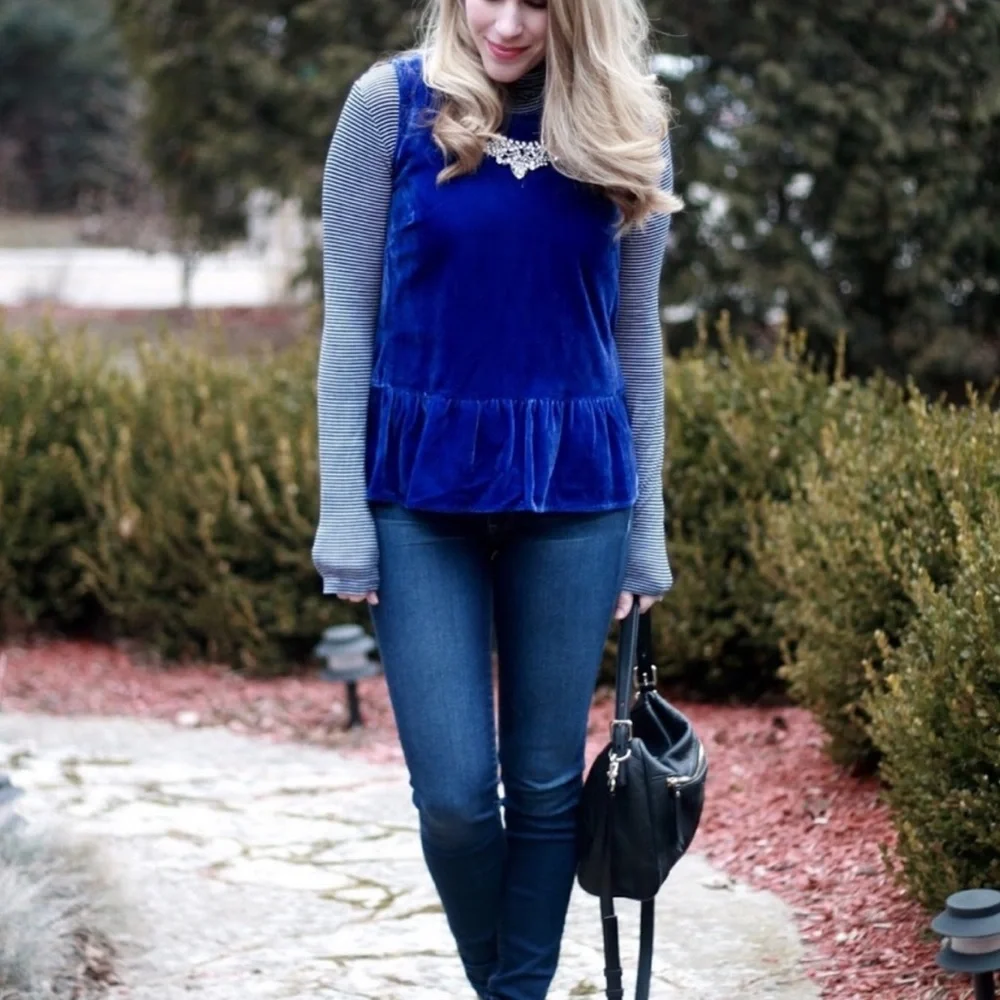 4/$25 J Crew Velvet Peplum Tank Top Blue 2